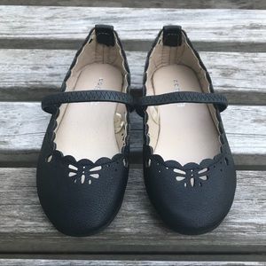 CAPELLI - Black Flats with cutout details - Size 7